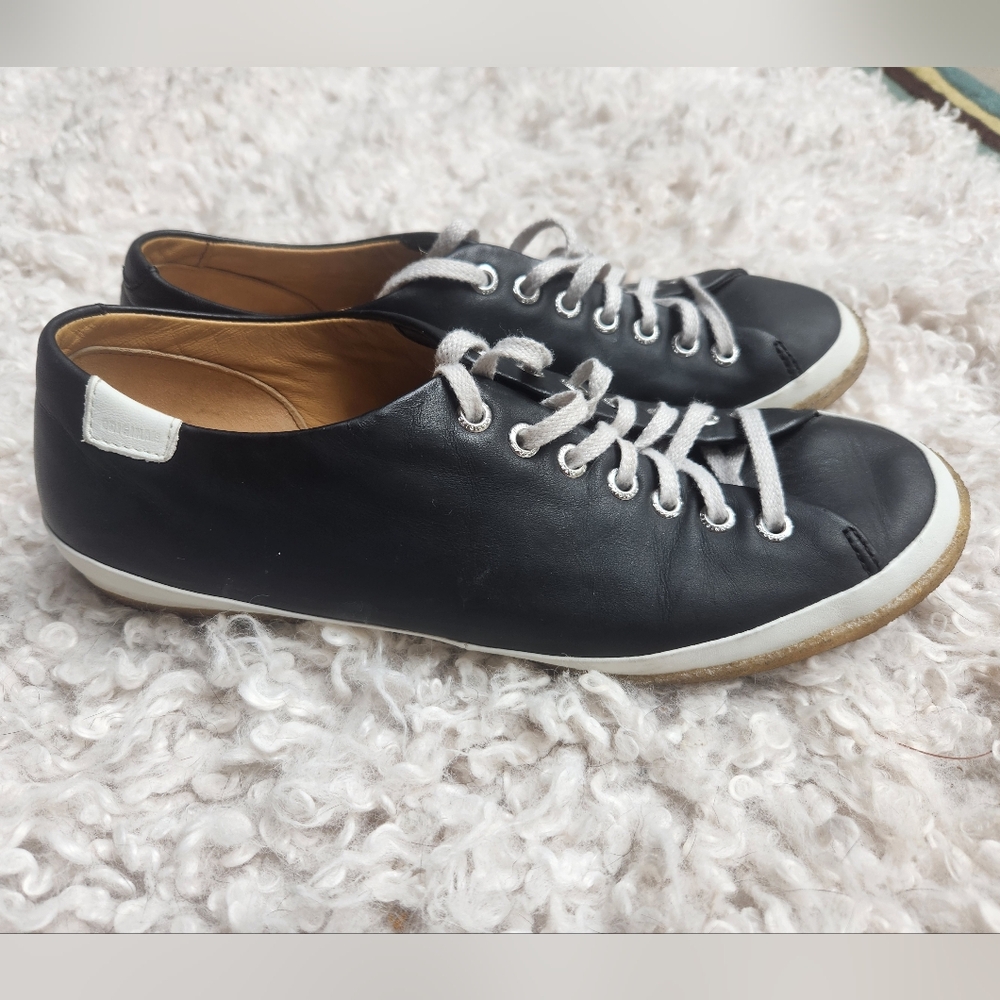 Clark's Originals Leather Sneakers